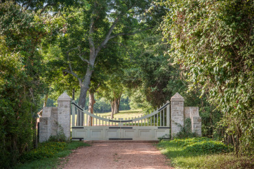 Longwood Farm drive gate, Chappell Hill, TX